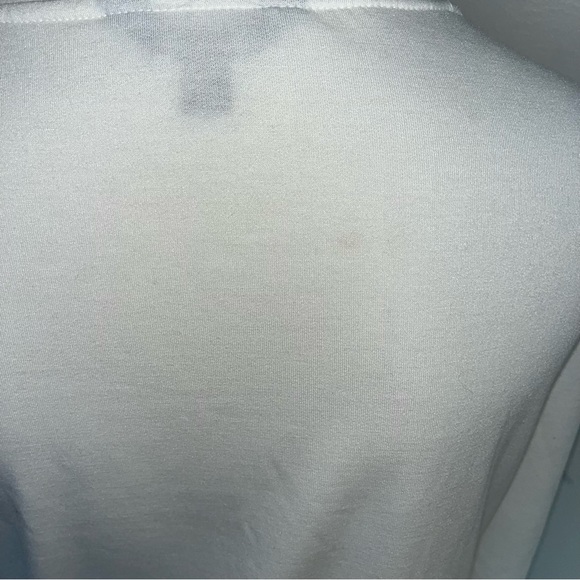 NWT Simply Vera Vera Wang women’s small white long sleeve lace hem shirt - Picture 7 of 10